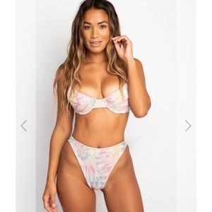 Skatie - Kelly Bikini Bottoms XS